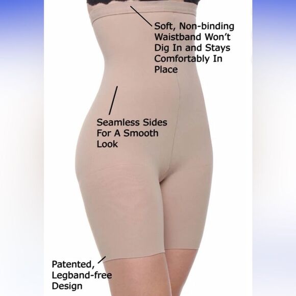 NEW Women's Assets by Sara Blakely 166B Sensational Shaper Shapewear Nude Size 4 - Picture 1 of 8